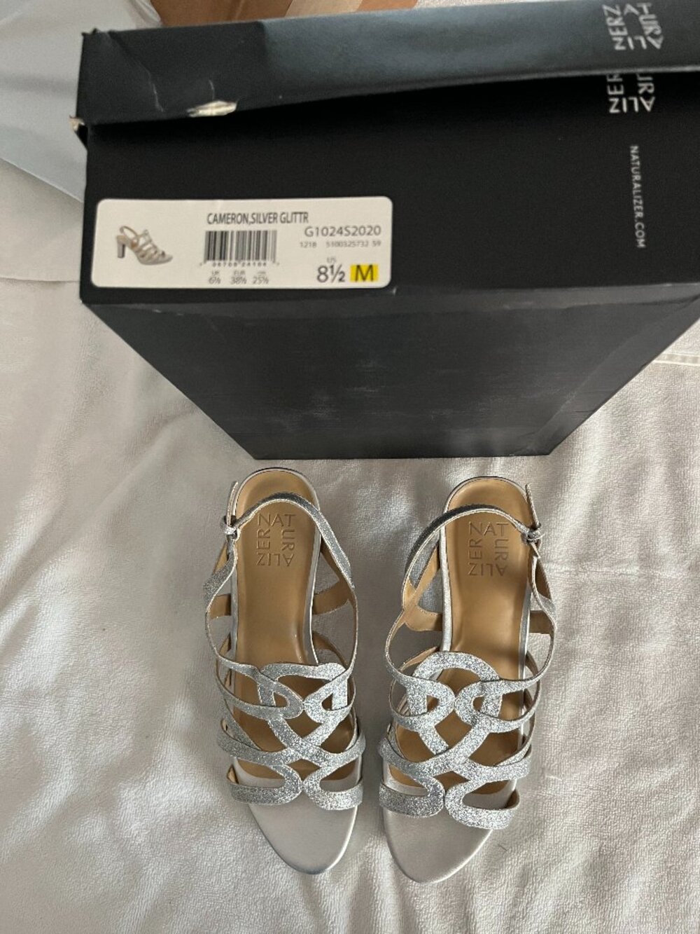 Women’s Naturalizer Cameron Silver Sparkle Strappy Heels Open Toe Size 8.5 M